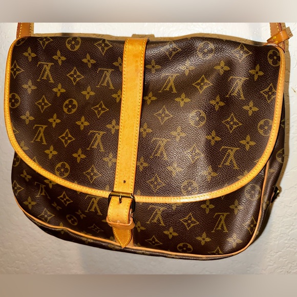 😍Louis Vuitton Monogram Saumur 35 - Picture 3 of 8